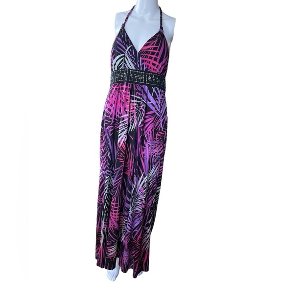 Apt. 9 Dresses & Skirts - Apt. 9 - Womens Halter Maxi Dress Sz. MD.